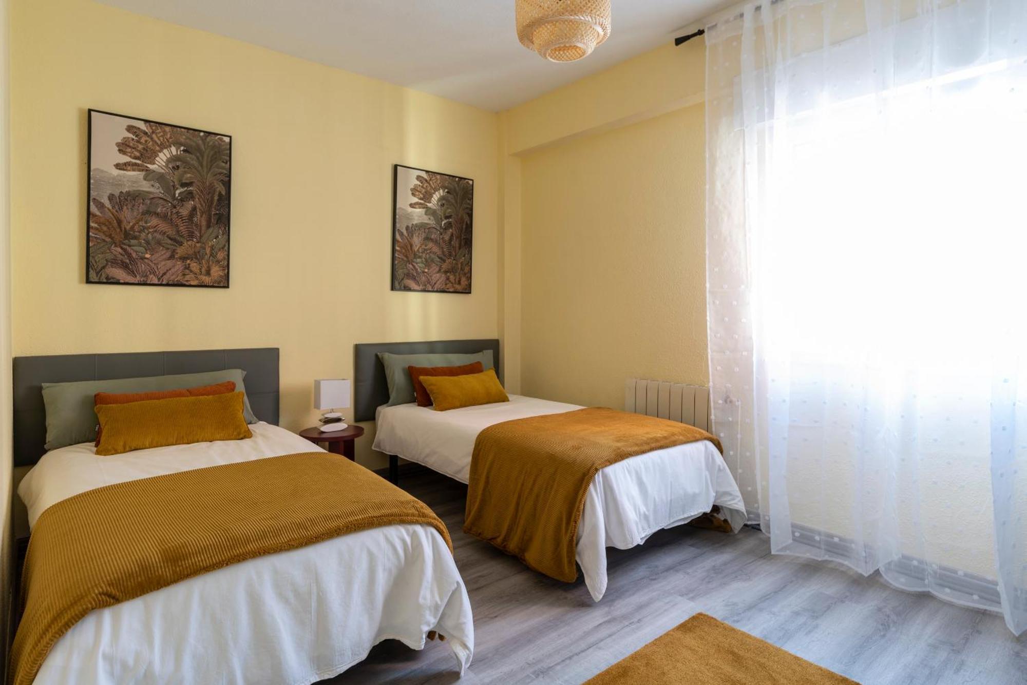 Apartamento Cerca Estaciones 산탄데르 외부 사진